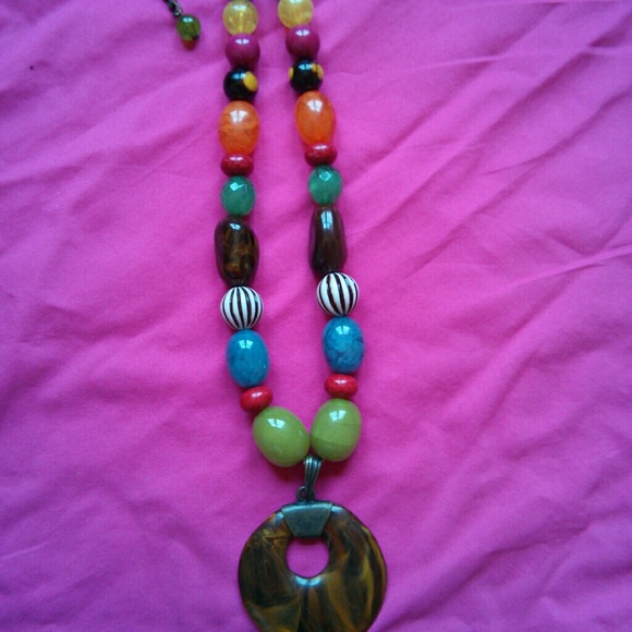 Neckalce
