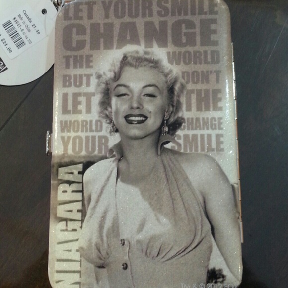 Marilyn Monroe phone case