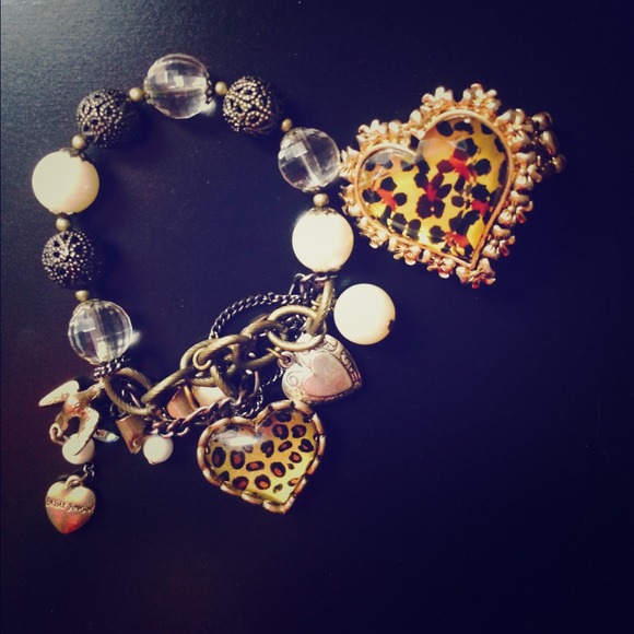 Betsey Johnson Leopard Ring and Bracelet Set