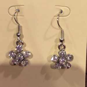 Silver flower earrings!