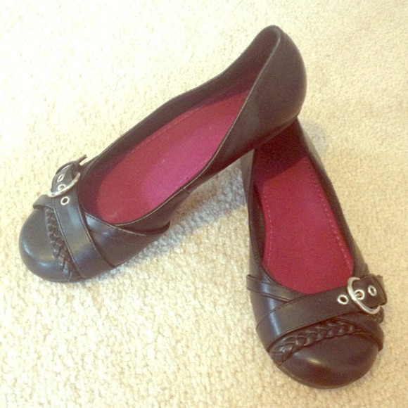 So black flats!