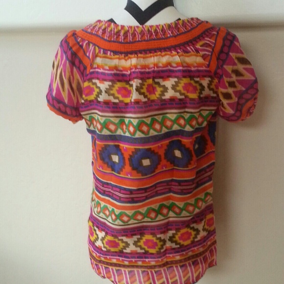 SALE! Blouse NWOT - Picture 3 of 3