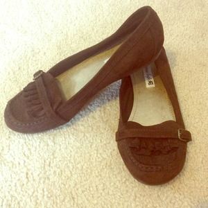American Eagle brown flats!