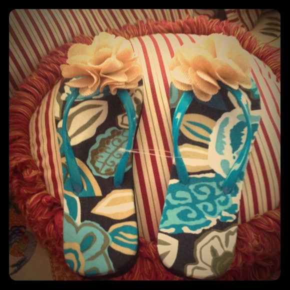 Shoes - Blue and beige flip flop