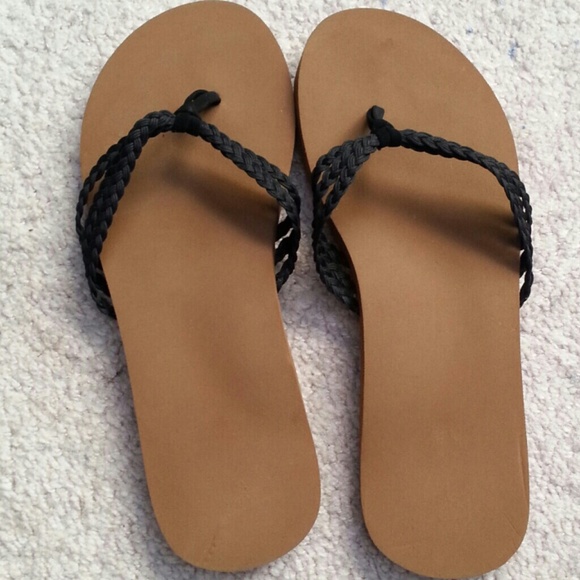 Vans black braided flip flops
