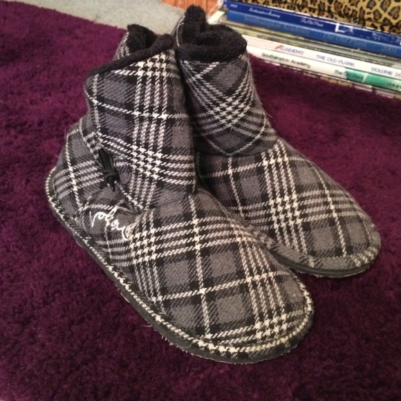Volcom shoes