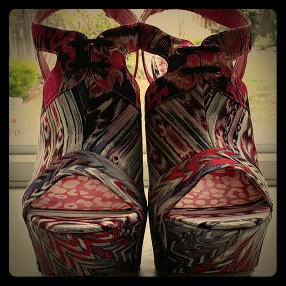 Shoes - Can you say T-R-I-B-A-L