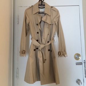 ❌SOLD❌ 🆕 Banana Republic trench coat