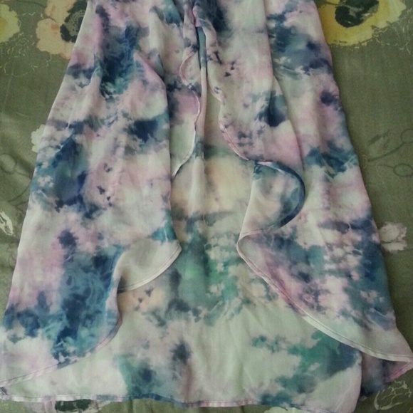 High-Low skirt - Picture 2 of 2