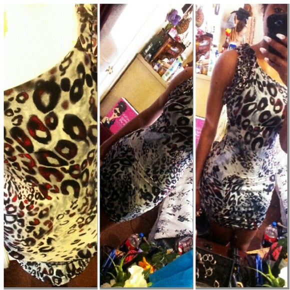 SOLD - Picture 2 of 4