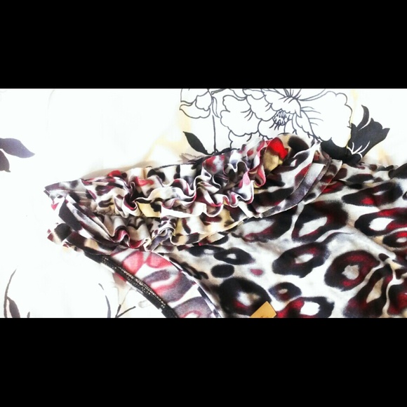 SOLD - Picture 3 of 4