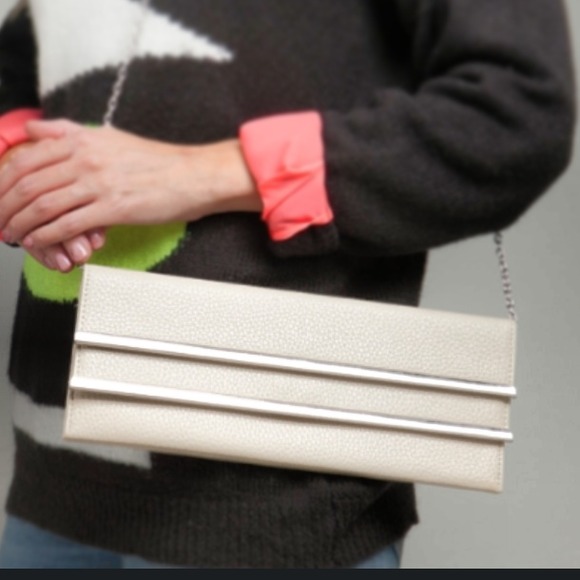 22 ivory  leather clutch w  strap