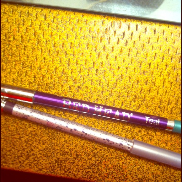 *Sold*Eyeliner bundle Bed Head and Tarte