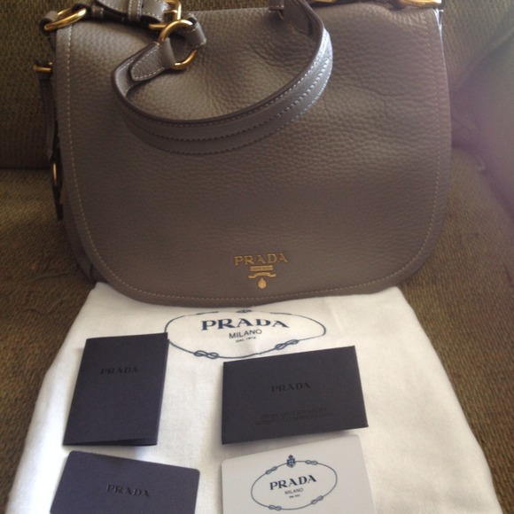 💖 AUTHENTIC Prada Bag 💖
