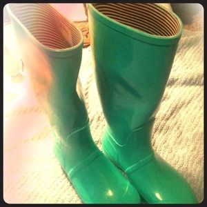 Tall mint green rain boots! NWOT