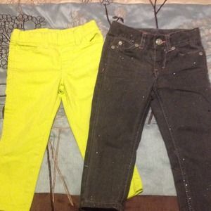 2 pair of jeans