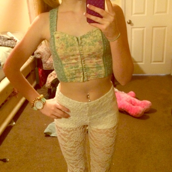 Urban outfitter top!!