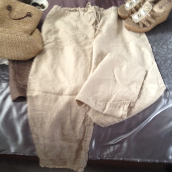 Linen pants!! Nice tan/off white linen pants