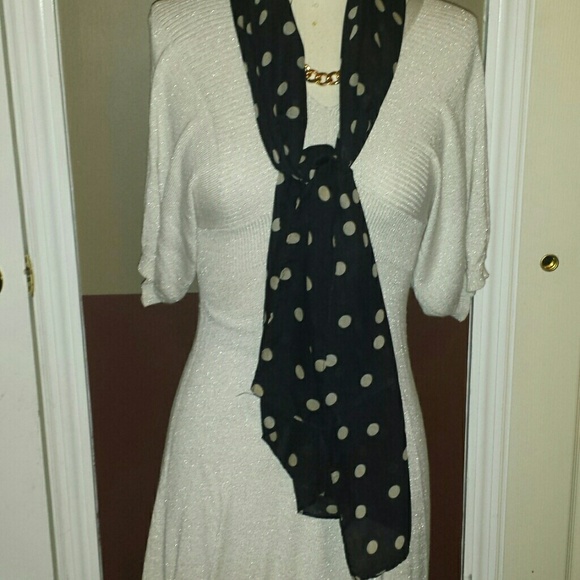 Express Dress - Picture 2 of 4