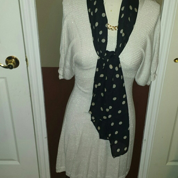 Express Dress - Picture 3 of 4
