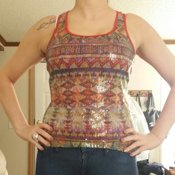 Red-multicolored sequin tank!