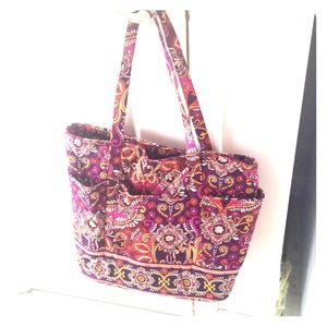 Awesome Vera Bradley tote! Perfect condition!