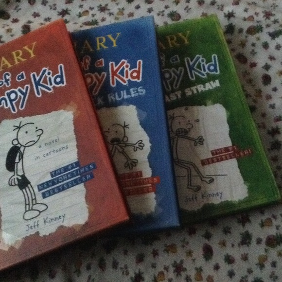 Diary of a Wimpy Kid book series - Picture 2 of 4