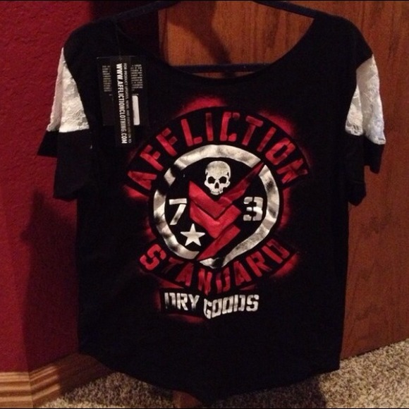 Affliction Top 💯Authentic