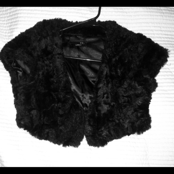 Faux Fur Vest black