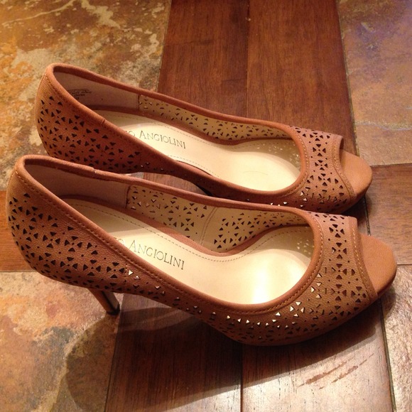 Enzo Angiolini 2' Women's Size 4 - Picture 2 of 3