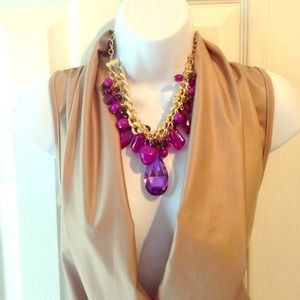 SOLD Necklace set