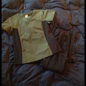 Olive scrub top and black bottoms