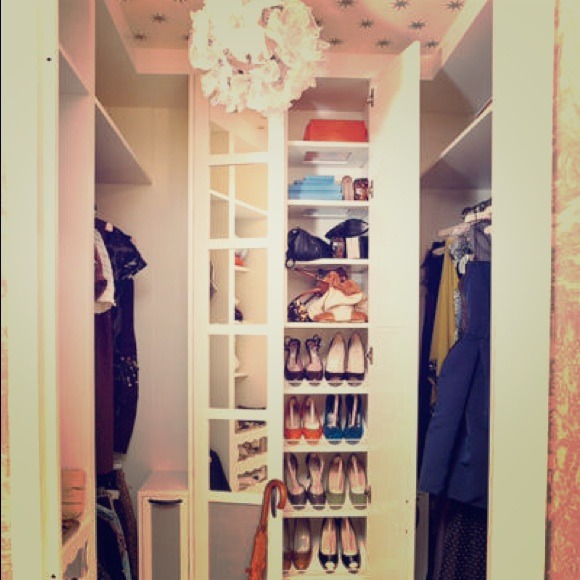 I’m cleaning out my closet