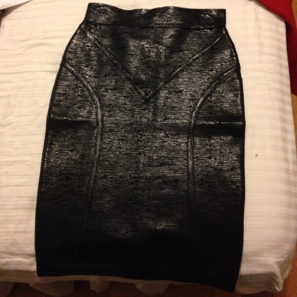Sexy bandage skirt!