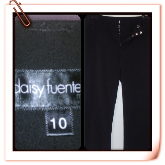 Daisy Fuentes Black Capris.  Size 10