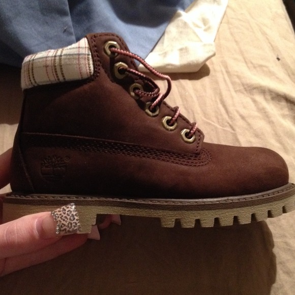 *SOLD* Toddler girls Timberlands - Picture 1 of 2