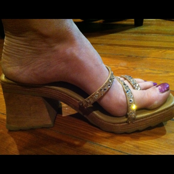 Strappy Heeled Sandals W/ Swarovski Crystals✨✨✨ - Picture 1 of 4