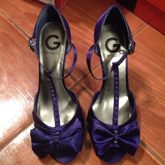Purple G by Guess Heels