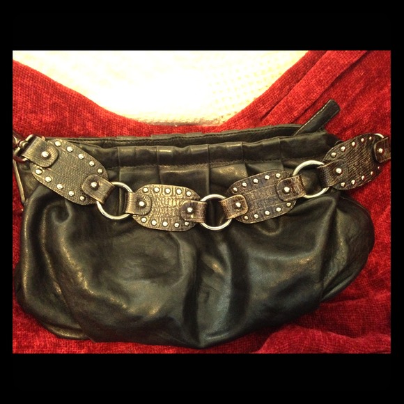 Lower Price 😊😊😊😊Black Miu Miu handbag