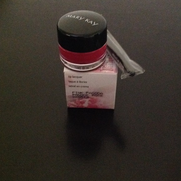 Lip gloss