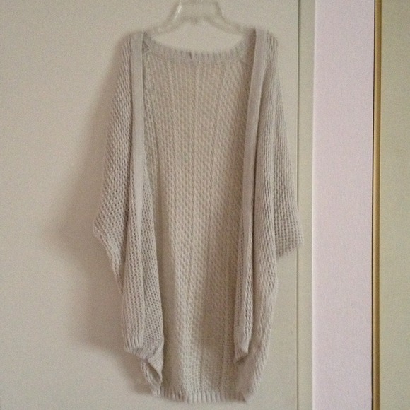 **On Hold**Brandy Melville Cardigan