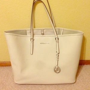 MICHAEL KORS LARGE TOTE