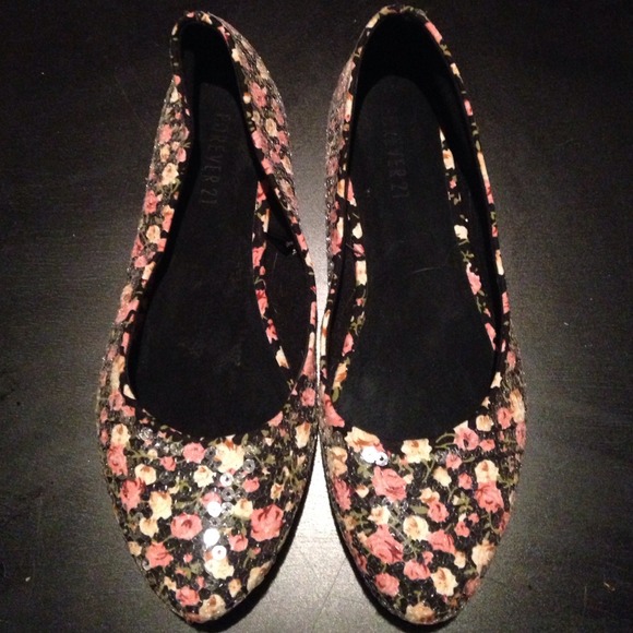 Floral flats