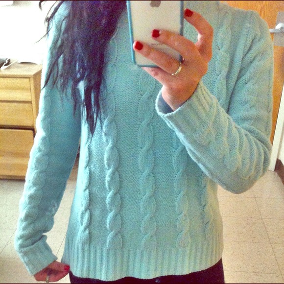 Tiffany sweater 👌