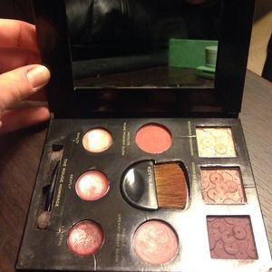 Dillard's making faces by Kevyn Aucoin