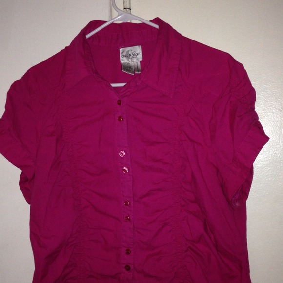 ๐ Pink button up shirt LAST CHANCE - Picture 2 of 3