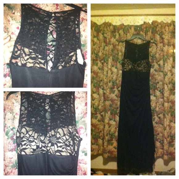 Long black ONYX Nite dress