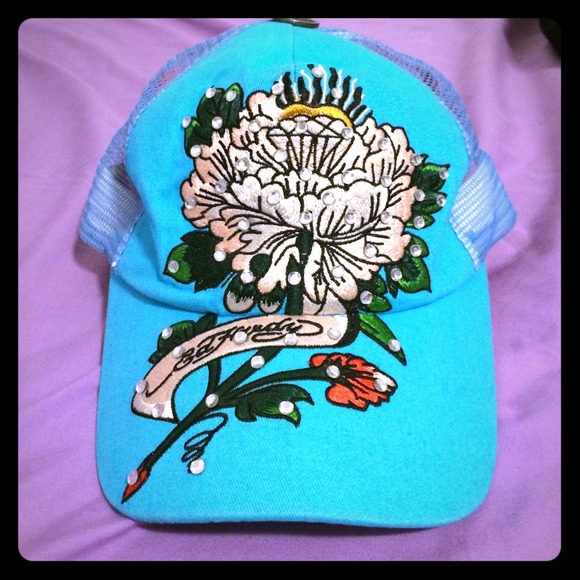 Ed Hardy Accessories - Ed Hardy - Rhinestone lotus Embroidered Mesh Cap Ed Hardy Accessories - Ed Hardy - Rhinestone lotus Embroidered Mesh Cap