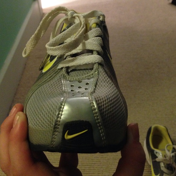 SOLD - Picture 4 of 4