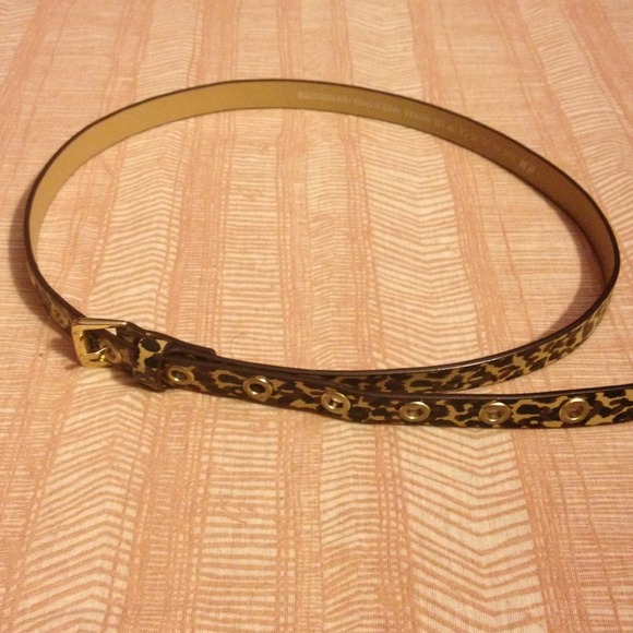 Chic Skinny Cheetah Belt